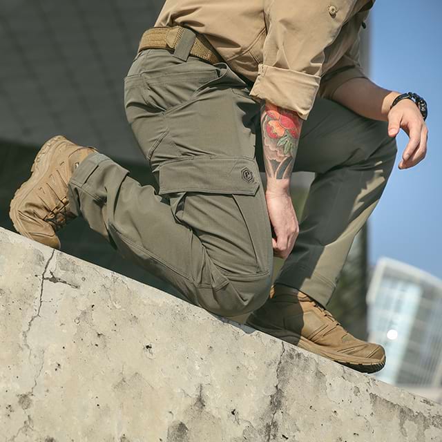 EmersonGear Blue Label Ergonomic G2 Light Tactical Trousers 